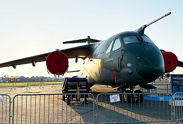 Vzdušné síly AČR se rozrostou o dva transportní letouny Embraer C-390