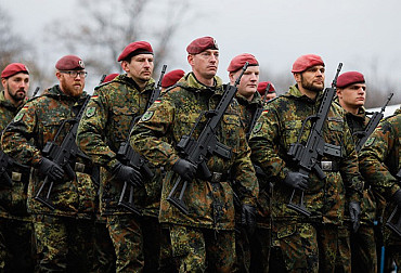 Gen. Ivo Střecha: Někteří členové NATO uvažují o znovuzavedení prezenční služby