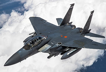 Létající „náklaďák na rakety“: F-15EX posiluje vzdušnou převahu USA nad ruskými a čínskými soupeři
